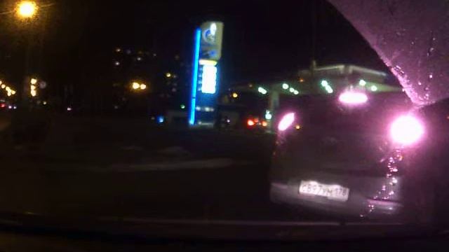 Пешеход испугался смотреть онлайн