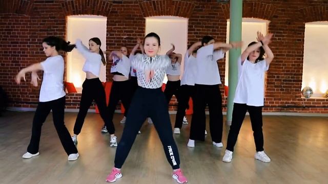 RAYE NATALIE DON'T DANCE VIDEO смотреть онлайн