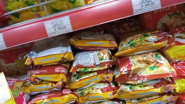 В город за покупками. смотреть онлайн