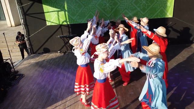 Зразковий ансамбль танцю "Любисток", керівник Світлана Литвинець. День міста Енергодар 2021 смотреть онлайн