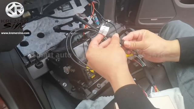 Установка блока Carplay на VW Touareg