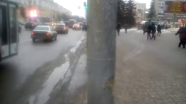 Zebra crossing between Plekhanovskaya 22a and 33 in Voronezh. Jan 2015 смотреть онлайн