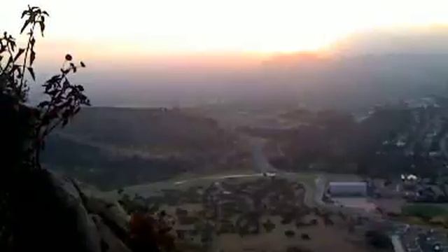 Rock Climbing in Santiago, Chile: Lazy panoramic of the city from 