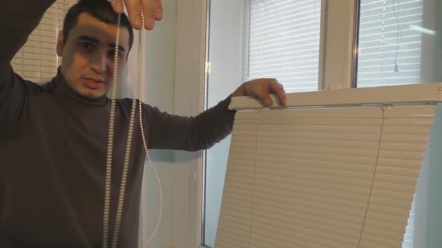 Ремонт жалюзи на пластиковых окнах своими руками | Ремонт окон в Уфе смотреть онлайн