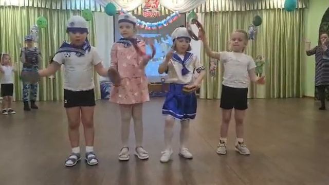 Музыканты из детсада №4.МО,деревня Подолино ж.к.Велтон Парк.17.02.21год. смотреть онлайн