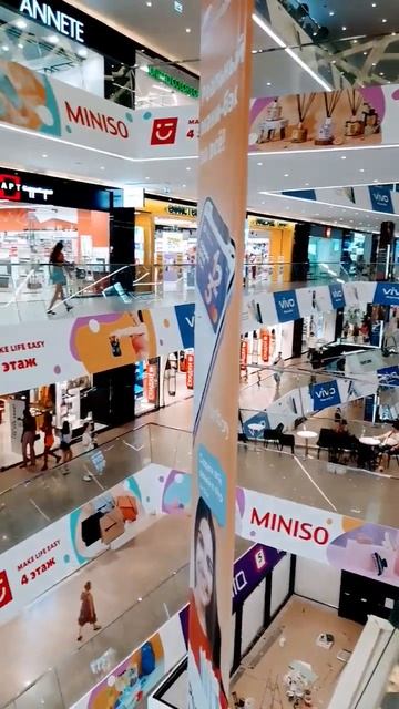 #shorts Минск Беларусь. Торговый центр Галерея смотреть онлайн