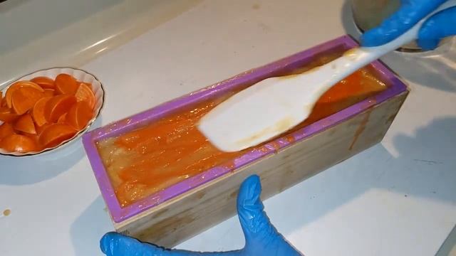 More Accelerating Fun | Mandarin Orange EO, Orange Peel, Orange Slices (cold process soap) Batch #7 смотреть онлайн