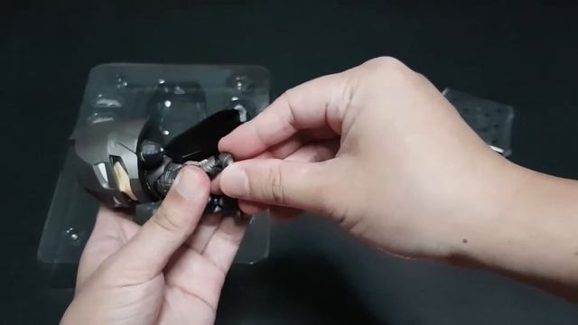 Nendoroid Batman V Superman The Batman Unboxing