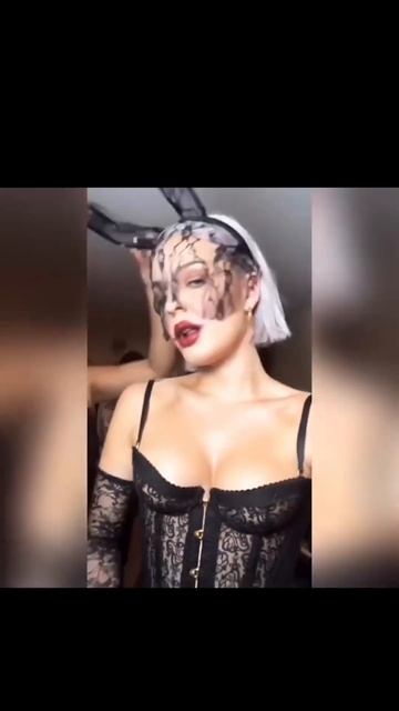 Anne Marie 🎀 смотреть онлайн