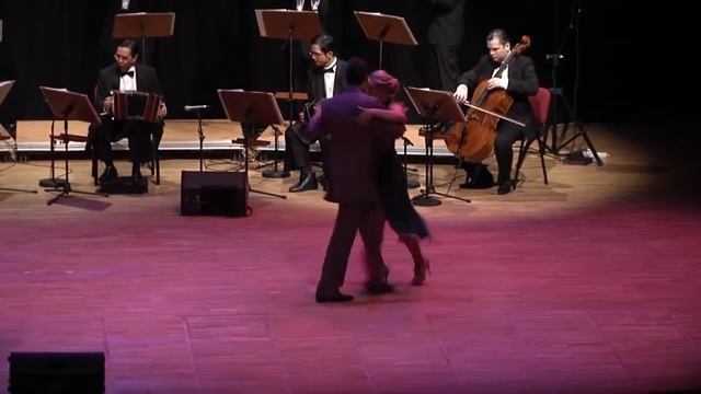 Comme Il Faut / Band-O-Neon Orquesta Típica de Tango смотреть онлайн