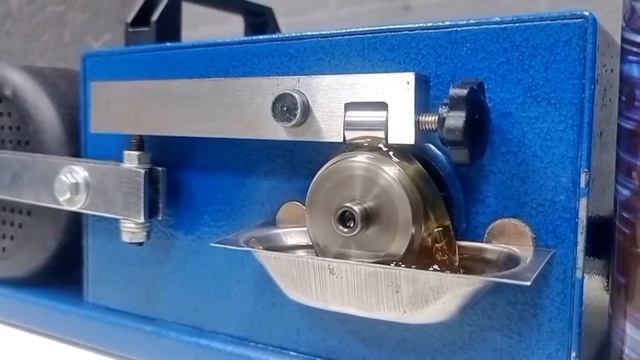 Тест масленой пленки моторного масла на машинке трения👍
Максимальная нагрузка на разрыв💪 смотреть онлайн