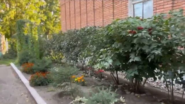 Благоустройство территории Меновновской школы смотреть онлайн
