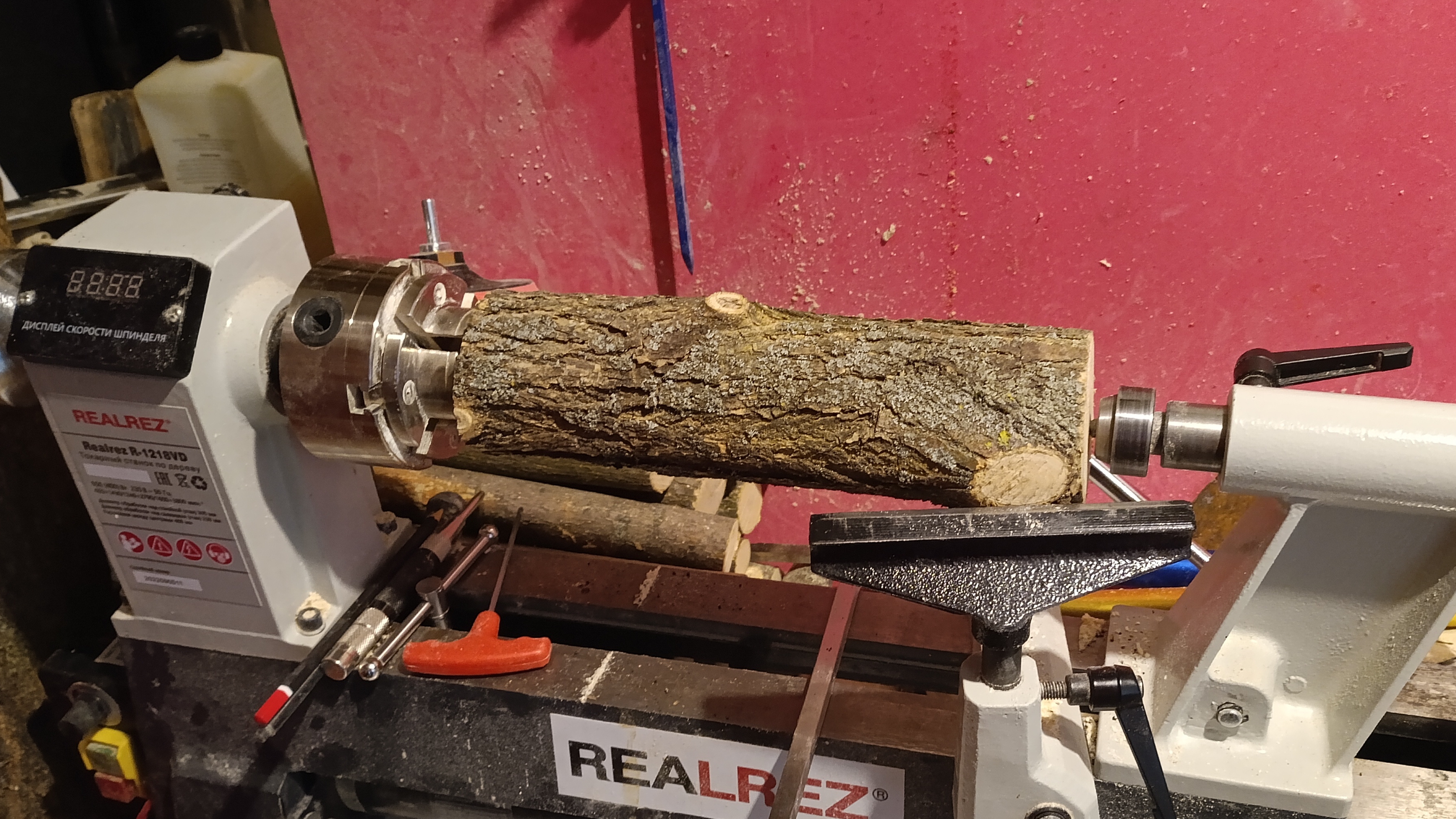 моя вазония. вазон "усечённый конус". ваза "морковка". простейшие вазы, обучаюсь токарному ремеслу смотреть онлайн