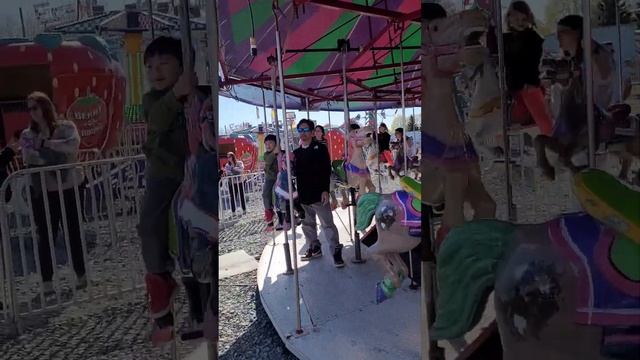 gad in carnival смотреть онлайн