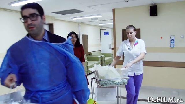 Выписка из роддома (DeFILM) смотреть онлайн