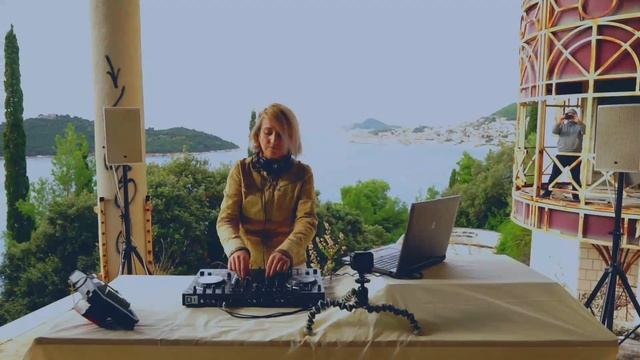 DJ IVESS Detroit 2020 Charivariworldwide virtual festival #progressive #techno #dubrovnik #newset смотреть онлайн