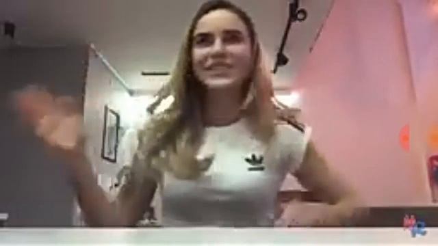 Марьяна по признала что эта песня ужасна и назвала себя мега при**** ШОК ОМГ смотреть онлайн