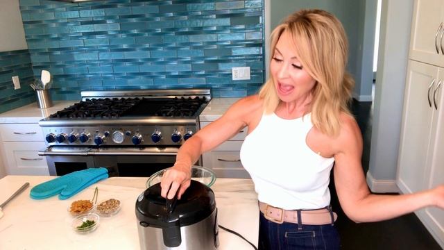 Healthy MEDITERRANEAN FARRO With Pistachios & Golden Raisins | Easy In A Rice Cooker | Side Or Main