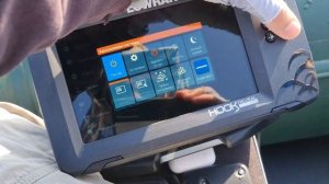 Как включить «Остановившейся» эхолот Lowrance?