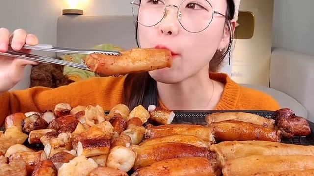 ASMR смотреть онлайн