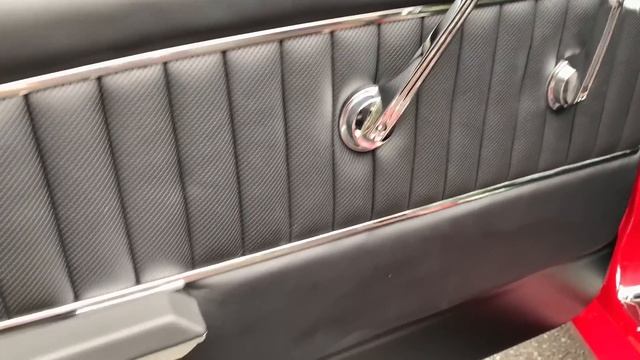 Revology Cars 1966 Shelby GT350 смотреть онлайн