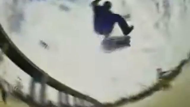 Girl - Harsh Euro Barge Tour (2003) - footage in Portugal смотреть онлайн