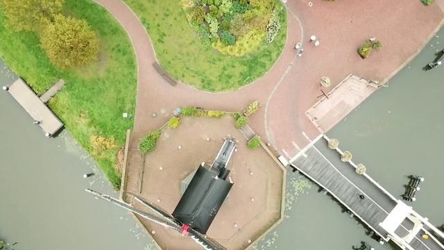 Molen de Put, Drone Test, Leiden смотреть онлайн