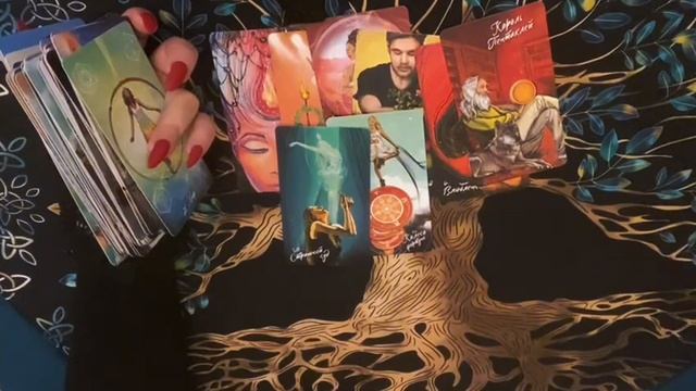 6 разных сливов энергии‼️ #таропсихология #тарообучениеонлайн #тарорасклад смотреть онлайн