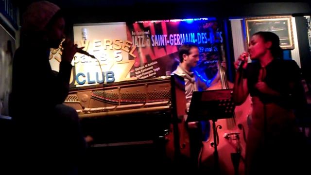 Duo Cynthia Saint-Ville et Charlotte Wassy Moanin' au Café Universel смотреть онлайн