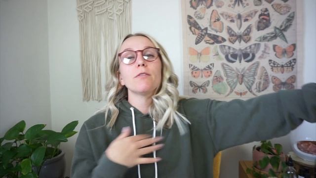 How to stimulate lymphatic system with essential oils | Torey Noora смотреть онлайн