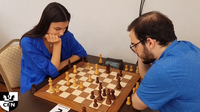 WFM Zendaya (1994) vs GM D. Paravyan (2563). Chess Fight Night. CFN. Blitz смотреть онлайн