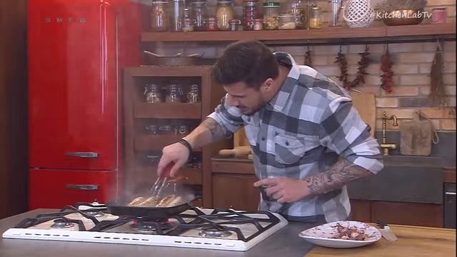 Kitchen Lab | Γεμιστό καλαμάρι με Κρέμα Βαλσάμικο ΠΑΝ смотреть онлайн