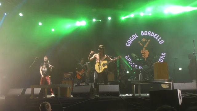 Gogol Bordello - Sally + Pala Tute @Vilar de Mouros 2019 смотреть онлайн