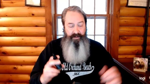 Emu vs Ostrich Beard Oil - Black Rebel Emu and Ostrich Blends, Magic City Ostrich Blend смотреть онлайн