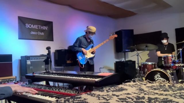 George Duke it’s on band cover смотреть онлайн