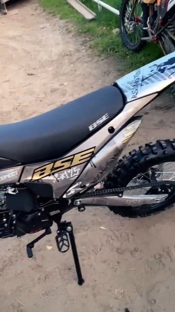 Новенький bse ex125 расклейка urban 😍 смотреть онлайн