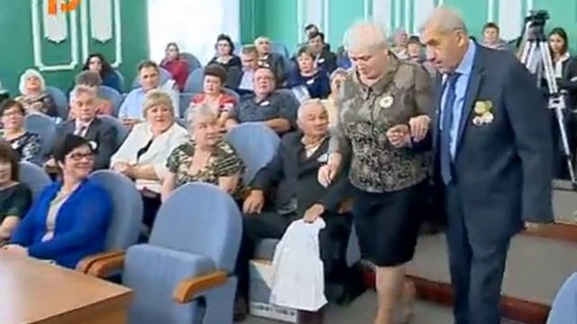 Чествование супружеских пар в Костроме смотреть онлайн