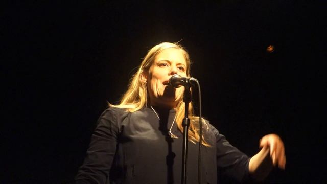 MELISSMELL - "Non, je ne regrette rien" - Forum Léo Ferré - Ivry s/Seine - 05.12.2019 смотреть онлайн