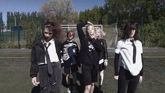 [KPOP IN PUBLIC | ONE TAKE] TXT - 'Devil by the Window' Cover by MYD. смотреть онлайн