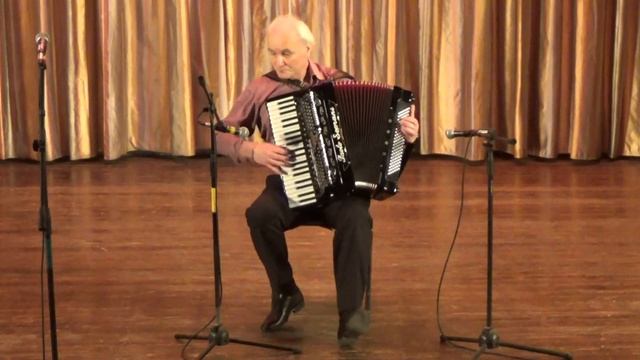 Джаз-вальс. В.Черников. Исполняет Геннадий Минченков смотреть онлайн