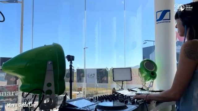 Mira - Global Live 🌍 @ Ibiza Global Radio смотреть онлайн