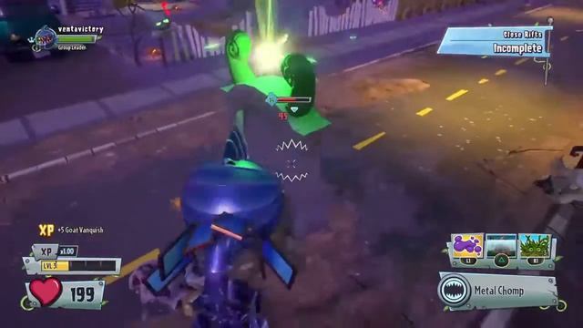 Тони и нуб играют в растение против зомби 2 скачивайте