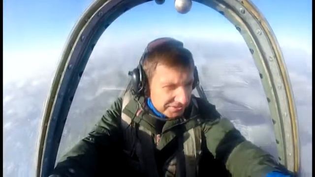 пилотаж на як 52 смотреть онлайн