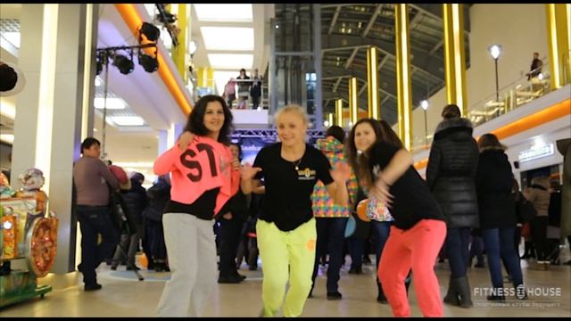 Вот что делают тренера по ночам! смотреть онлайн