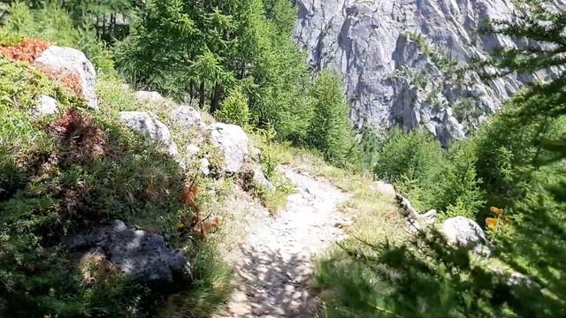 Zazzl Hiking in the Alpes: Saas Fee Edelweiss Trail 10 смотреть онлайн