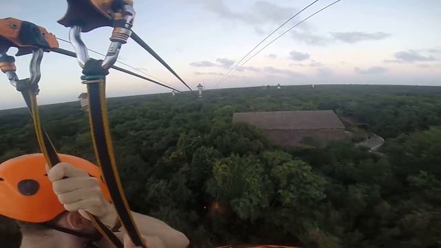 XPLOR Mexico Бегом по крыше