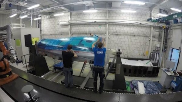 Automated Fiber Placement of helicopter sideshells