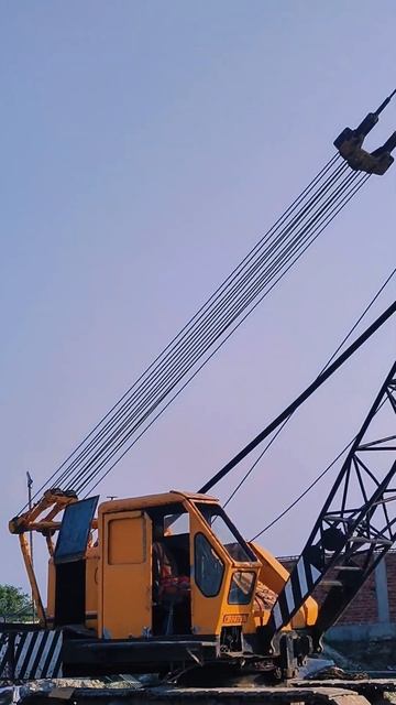 Crawler crane P&H - 440, 40 Tons || Crawler crane P&H - 440, 40 Tons
