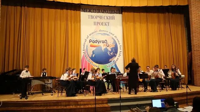 Игорь Заворотний - В замке графа Дракулы смотреть онлайн