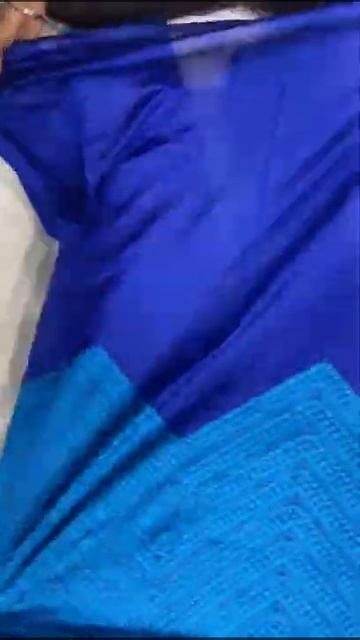 #/Trendy Fashion SOFT LICHI SILK CLOTH.BEAUTIFUL RICH PALLU & JACQUARD WORK ON ALL OVER THE SAREE. смотреть онлайн